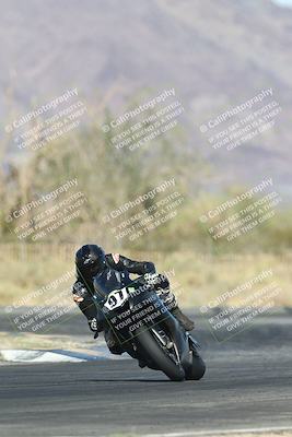 media/Nov-02-2025-CVMA (Sun) [[337aff29ab]]/Race 9-Middleweight Shootout/